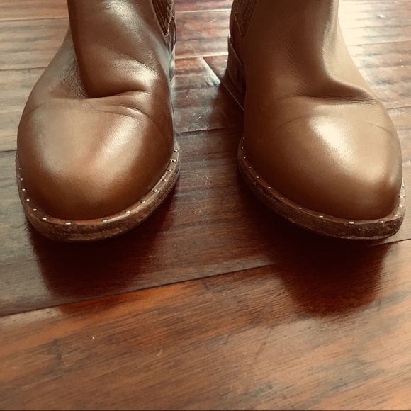 Freda Salvador "Strong" Chelsea Boots - Picture 4 of 8